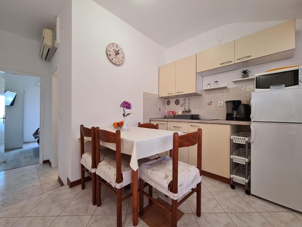 Apartments Slavko 1179 Баньоле Екстер'єр фото